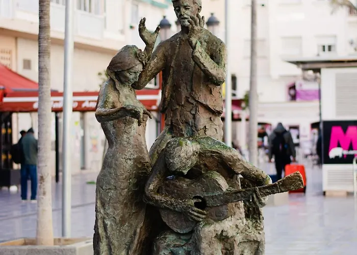 Sol Pride Torremolinos. Plaza De Andalucia *