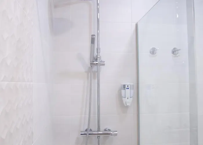 Sol Pride Torremolinos. Plaza De Andalucia